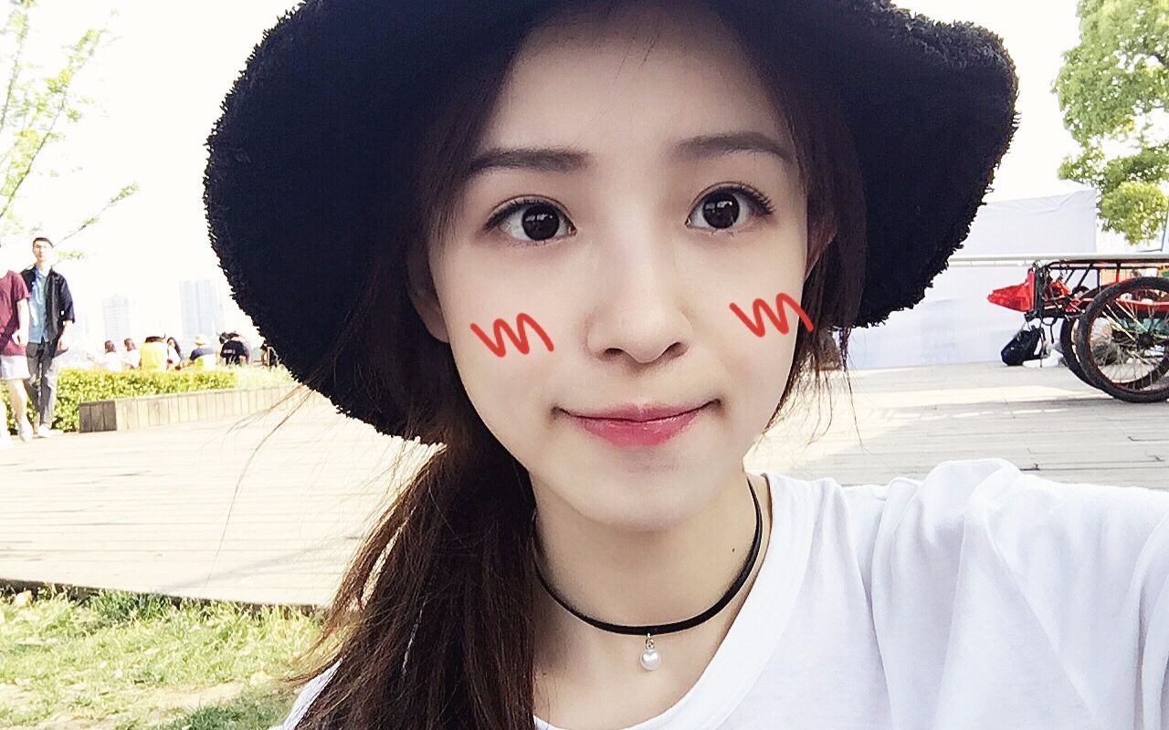 操场等我圈更多热帖