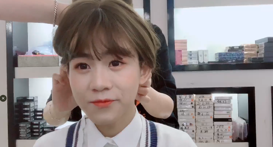 王纪超这波女装,神似周淑怡和南波儿,弹幕狂刷"闭嘴"也太真实了.