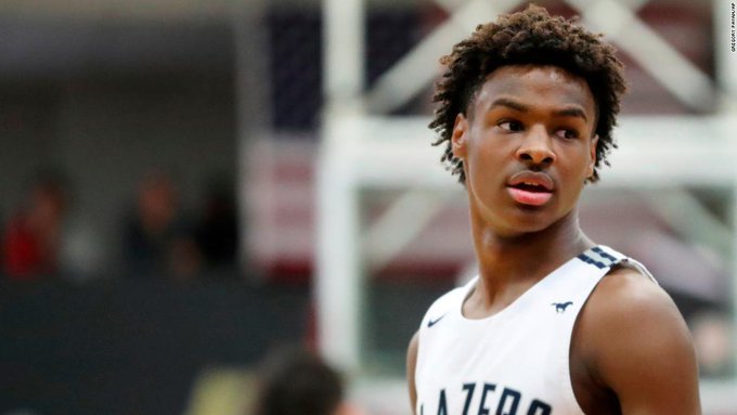 15岁,188的身高,按照男生的发育,布朗尼大概身高会在195-205左右,如果